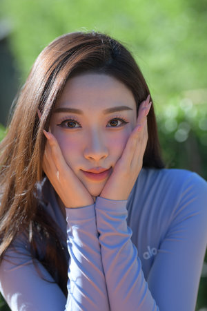 人妻偷情Av 界面截图